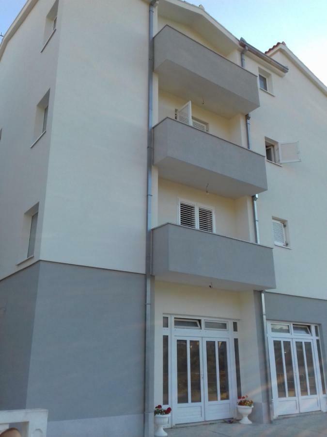 Apartments M&B Podstrana Buitenkant foto
